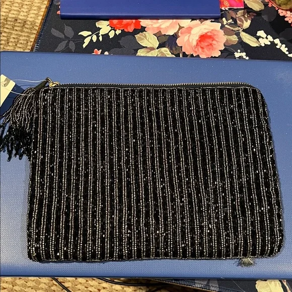 Anthropologie beaded clutch zebra NWT - Picture 3 of 9